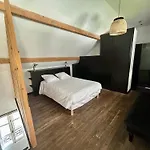 Loft Du Maine Centre Апартаменты *