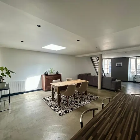 Апартаменты Loft Du Maine Centre