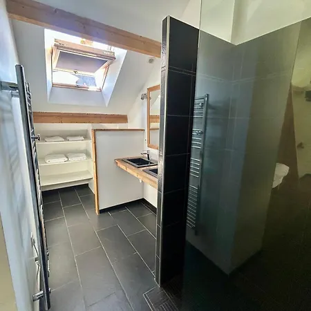 Апартаменты Loft Du Maine Centre Лаваль