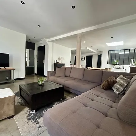Loft Du Maine Centre * Лаваль